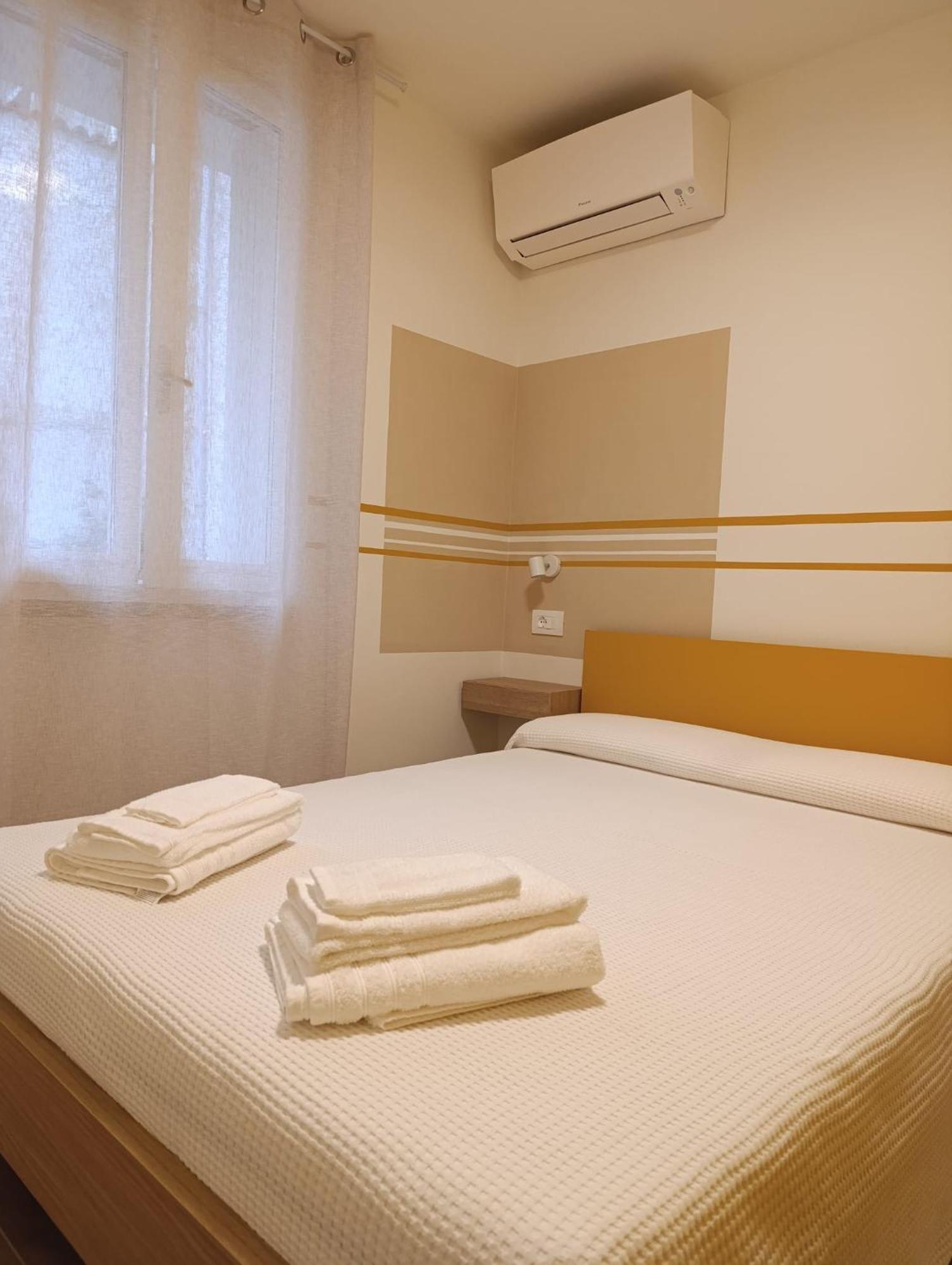 Apartamento Il Giardino Di Laura Toscolano-Maderno Exterior foto